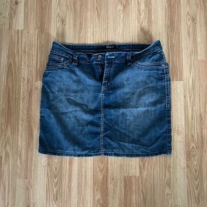 Vintage denim skirt